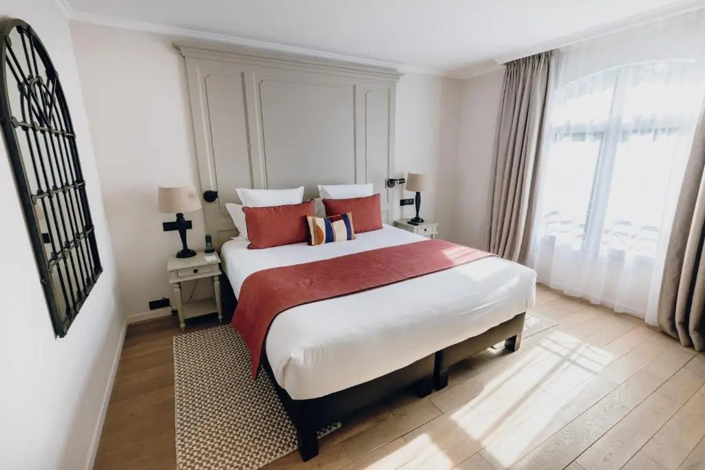 Comfort room