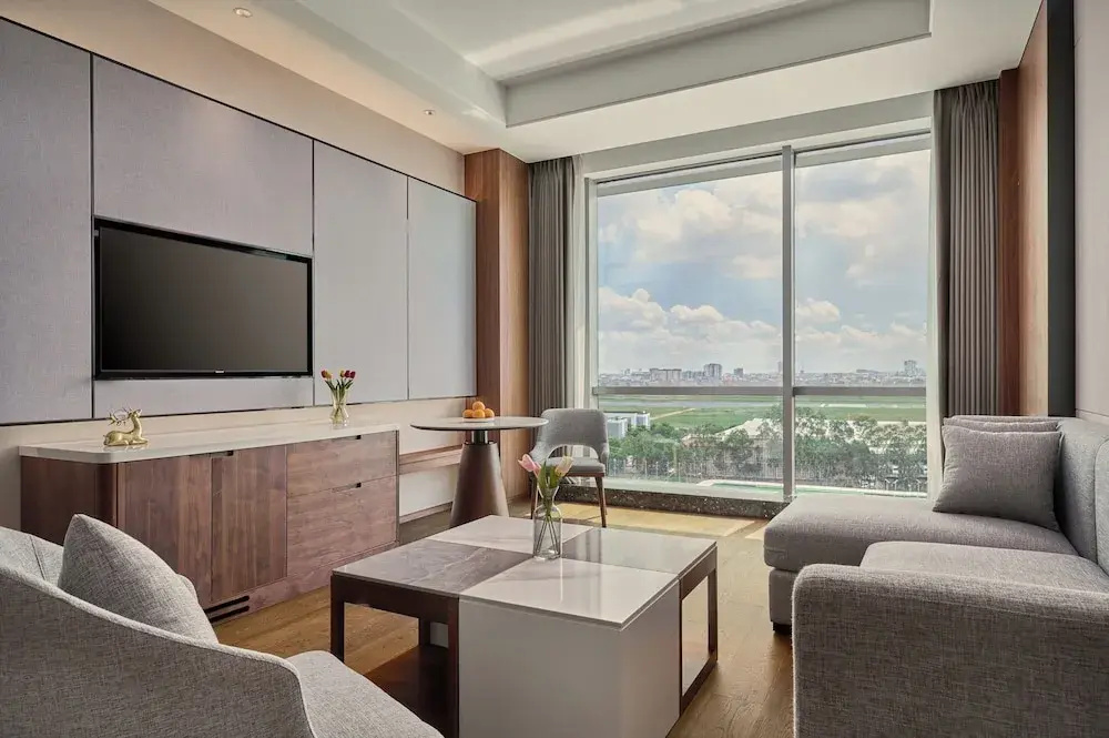 1 Bedroom Suite