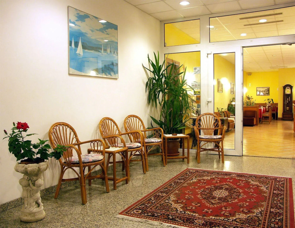 Hotel photo 10