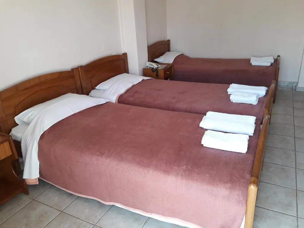 Standard Single room with partial sea view (single bed)