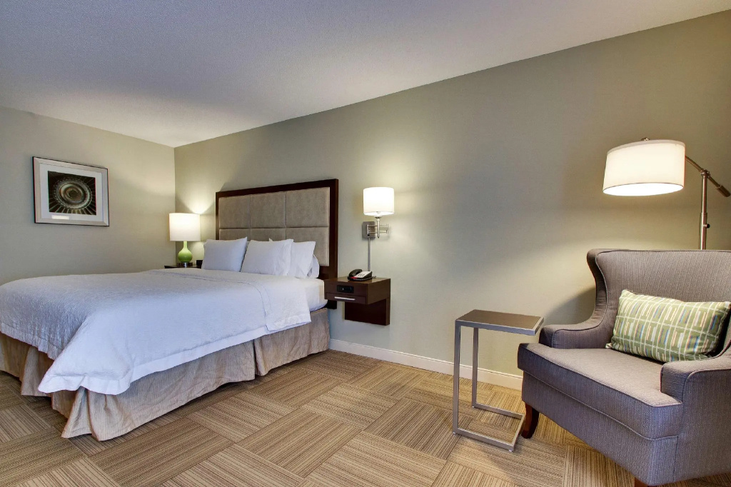 Standard Double room (full double bed)