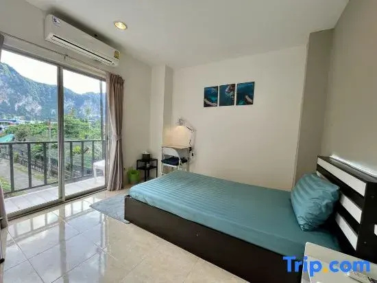 Standard room with balcony