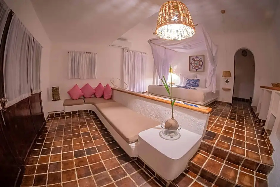 Double Junior Suite (full double bed)