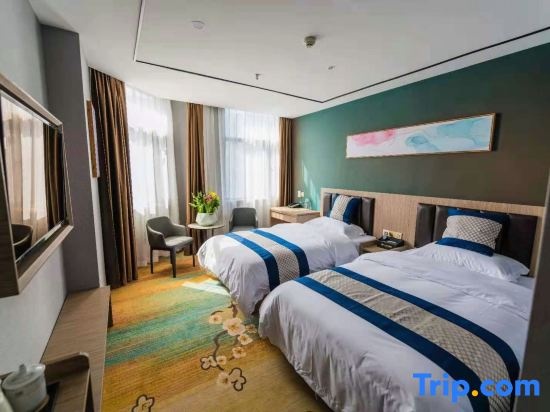 Madrigal hotel 145