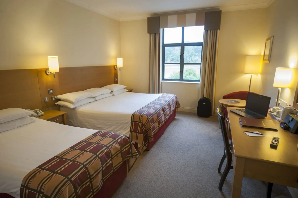 Armagh City Hotel by null