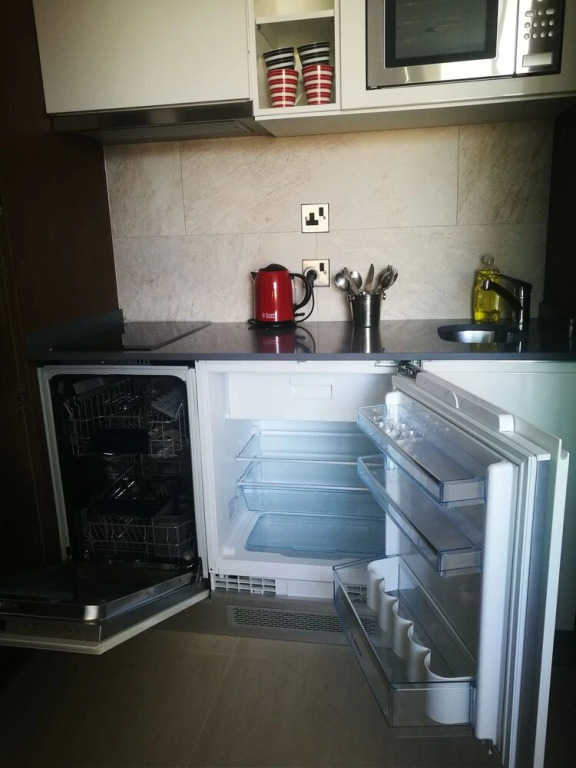 New Studio in Gibraltar with pool in WestOne - фото 15