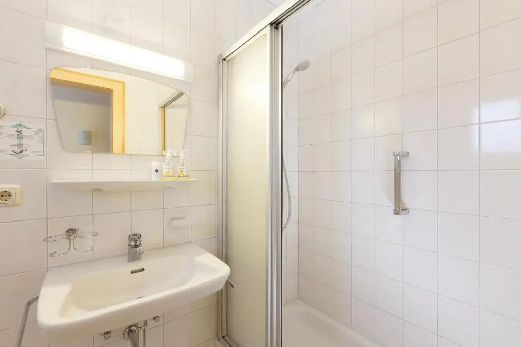 Hotel Gasthof Adler - Chambres