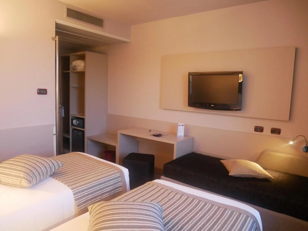 First Hotel Malpensa - Général