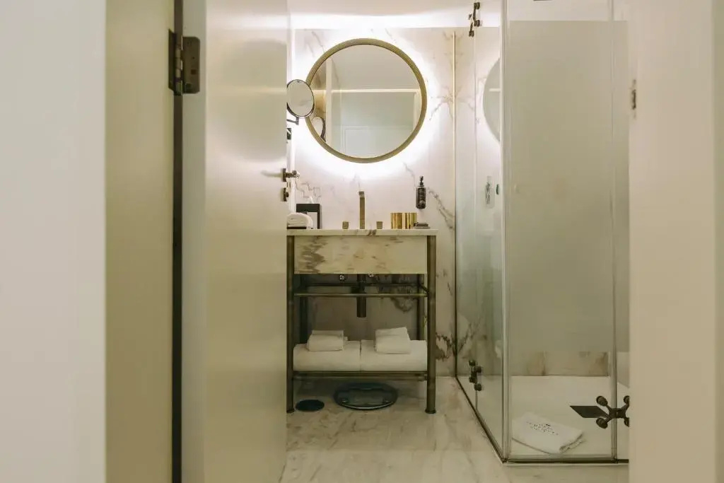 Hotel Torel Avantgarde image General
