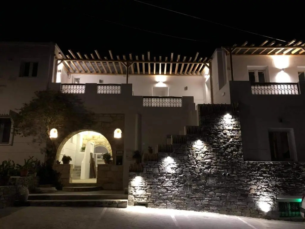 Vammos Luxury Apartments