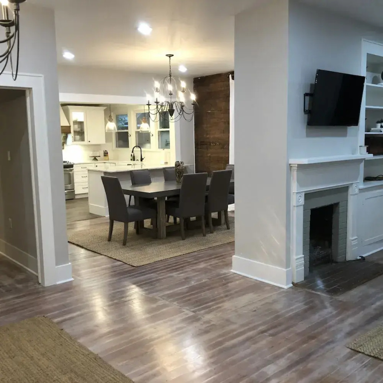 Superior Cottage