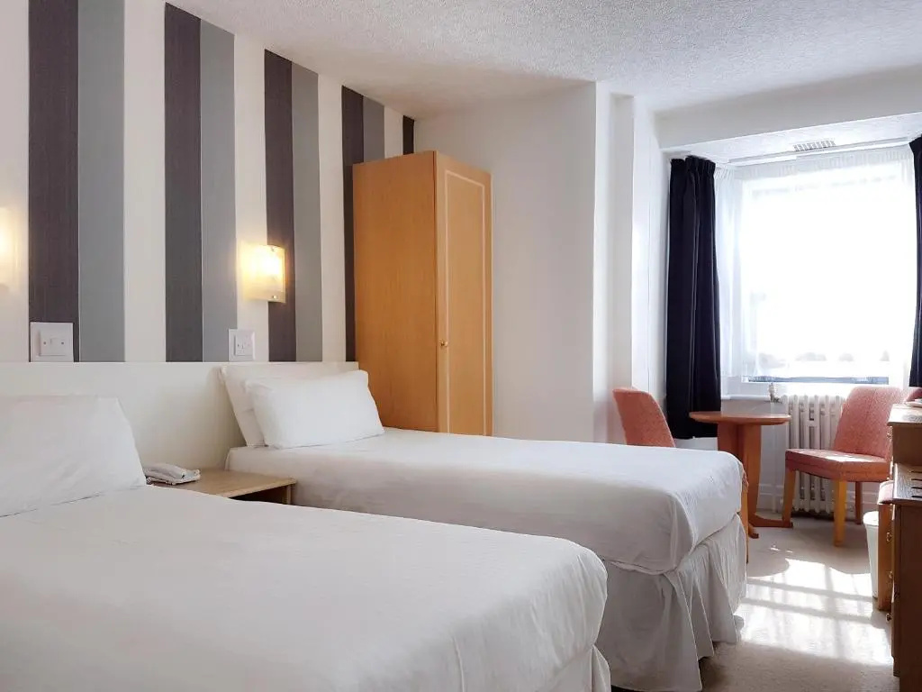 Standard Double room (twin beds)