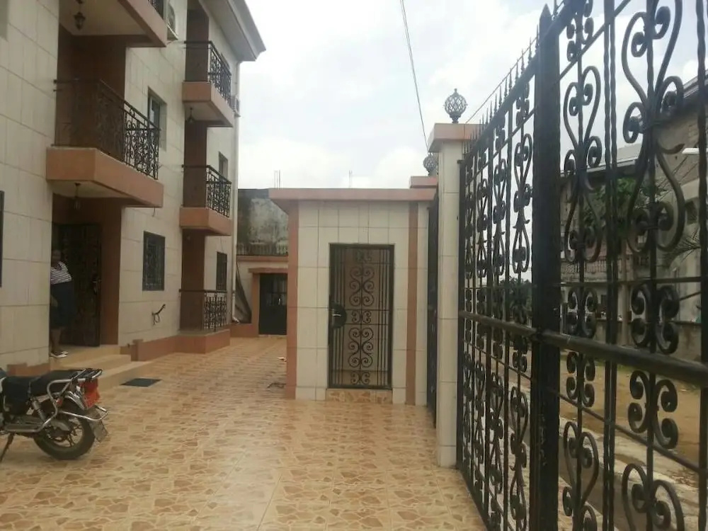 Queen's Residence