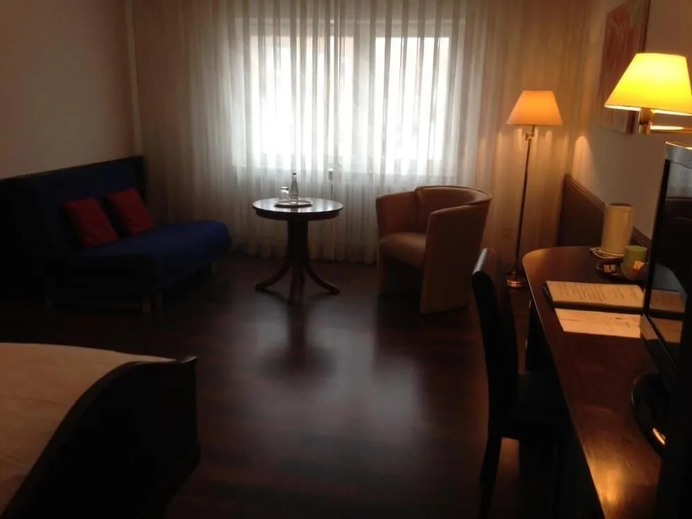 Eisberg Hotel City - Général