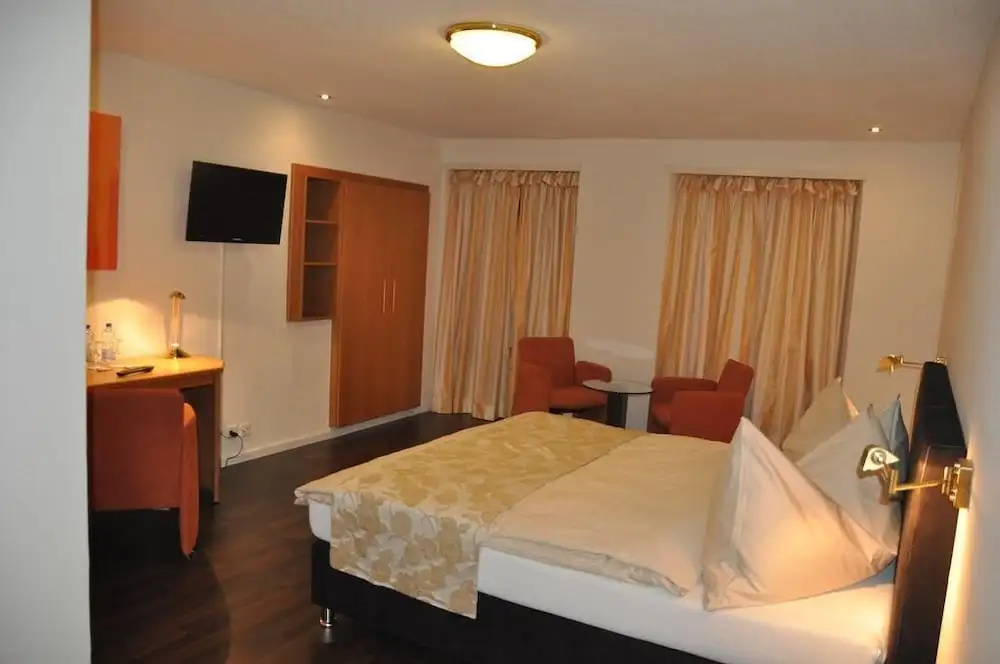 Hotel photo 4
