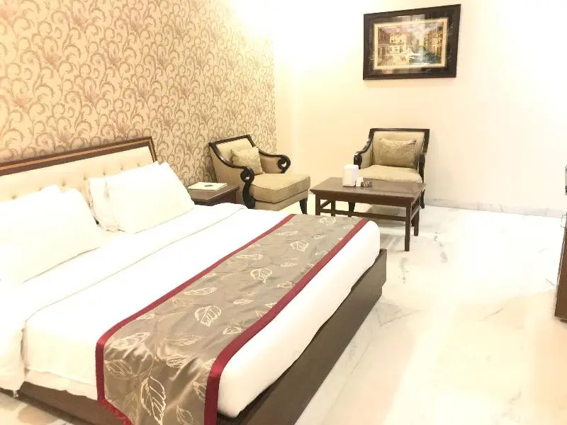 Leela Grande Hotel - Chambres