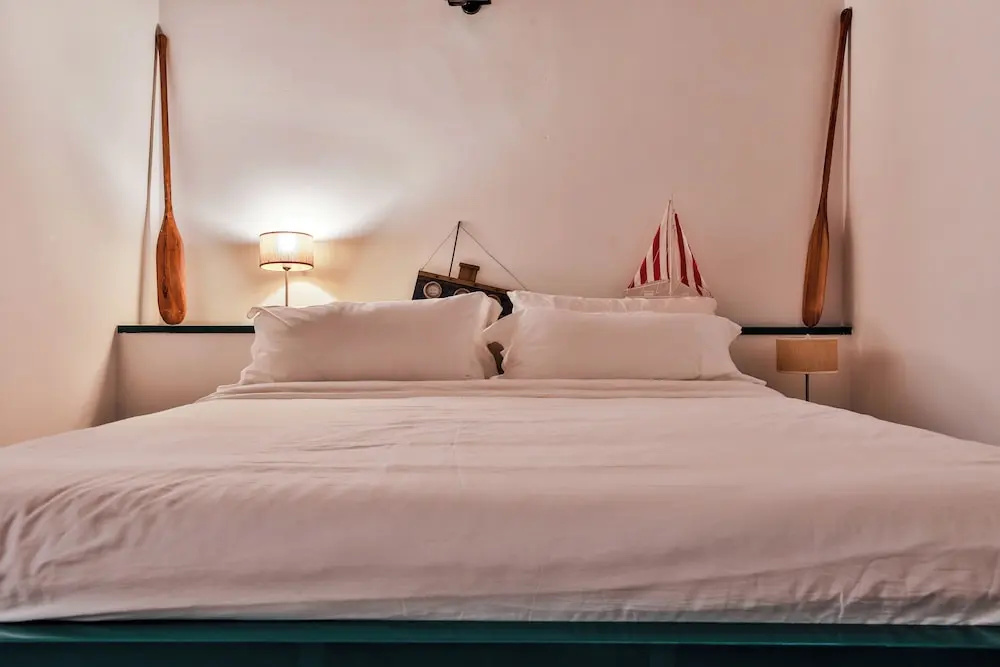Standard Triple room with sea view
