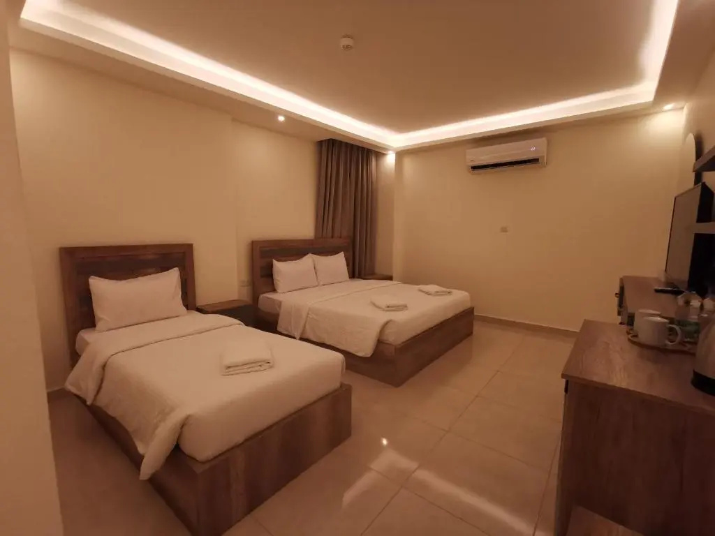 Standard Double room (full double bed)