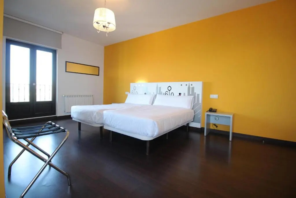 Standard Double room with sea view (full double bed)