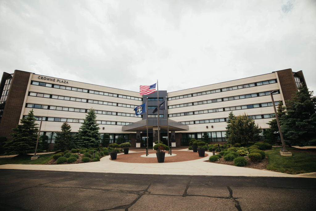 Crowne Plaza Lansing by IHG