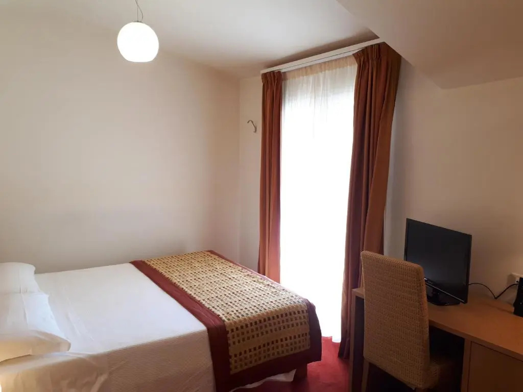 Economy Double room (full double bed)