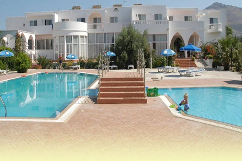 Eristos Beach Hotel - фото 7