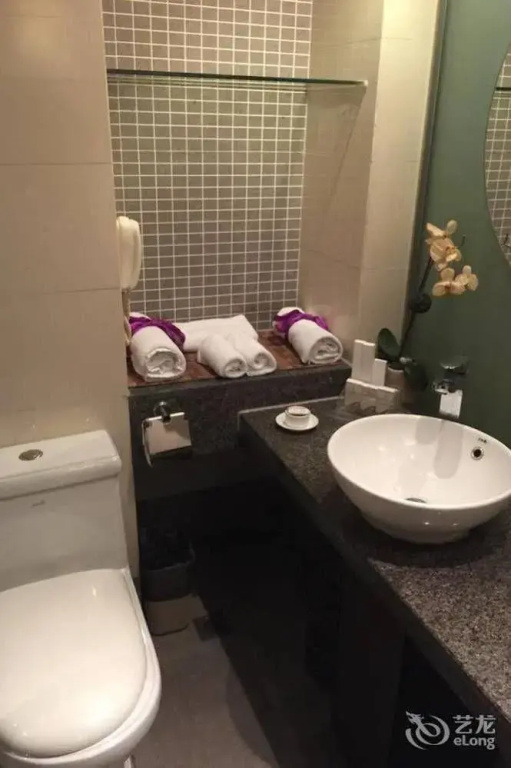 Assorti International Hotel - фото 8