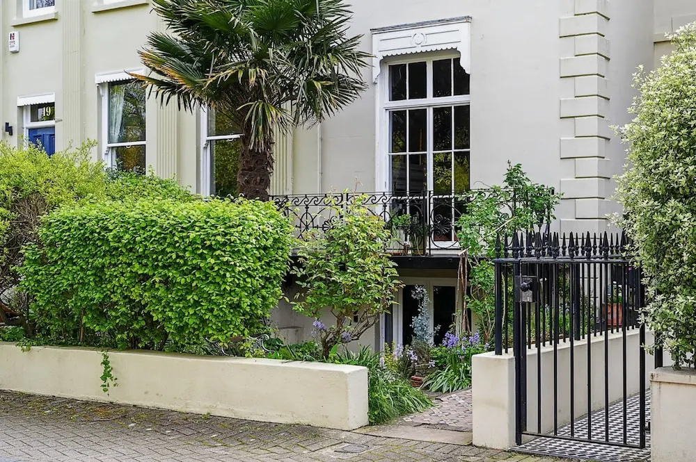 Host Stay Hanover Rest