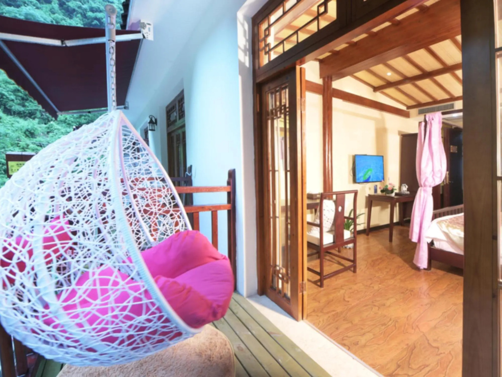 Balcony & Terrace