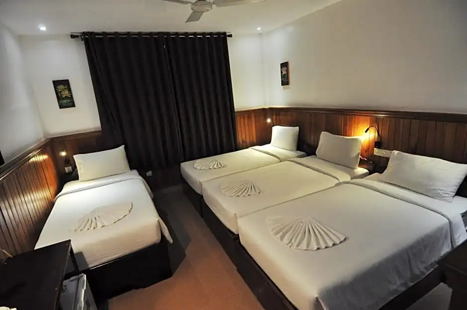 Standard Quadruple room