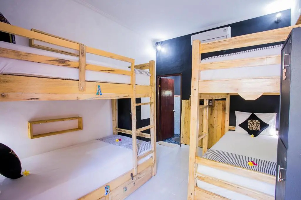 Bed in Dorm