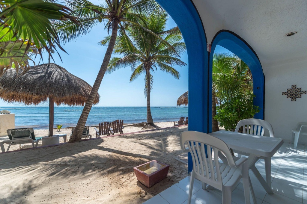 Beach & Waterfront