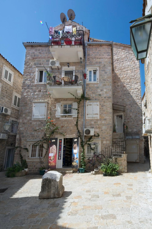 Lovely 2Bedroom Apartment In Heart Of Old Town Budva
