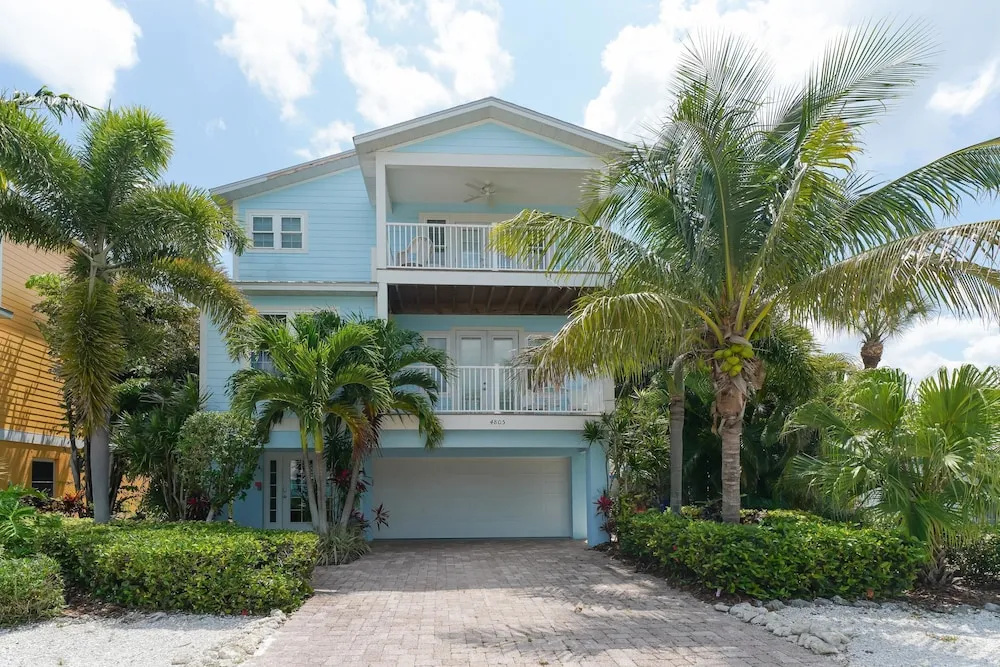 Island Retreat Apartment 4
