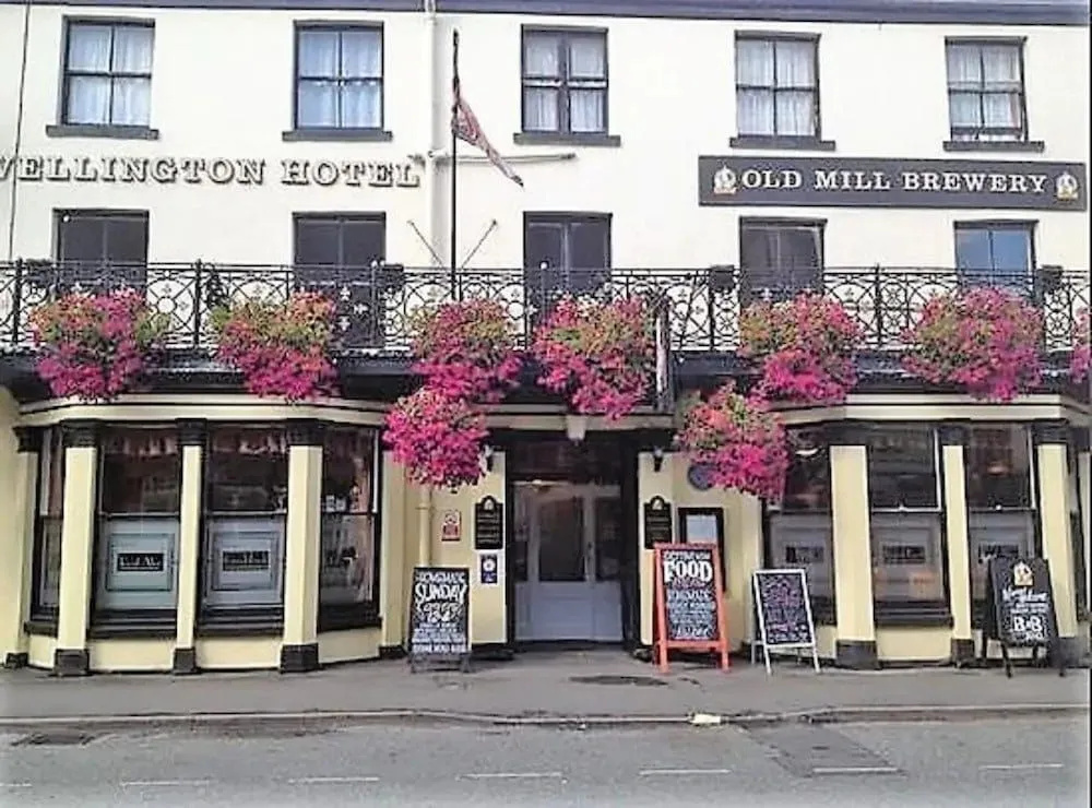 Wellington Hotel
