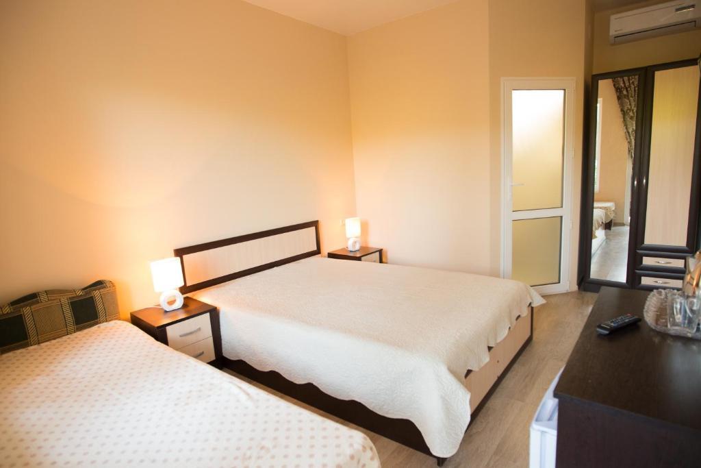 Номер Standard в Singer