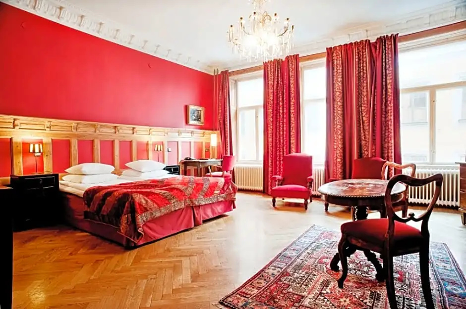 Standard Junior Suite