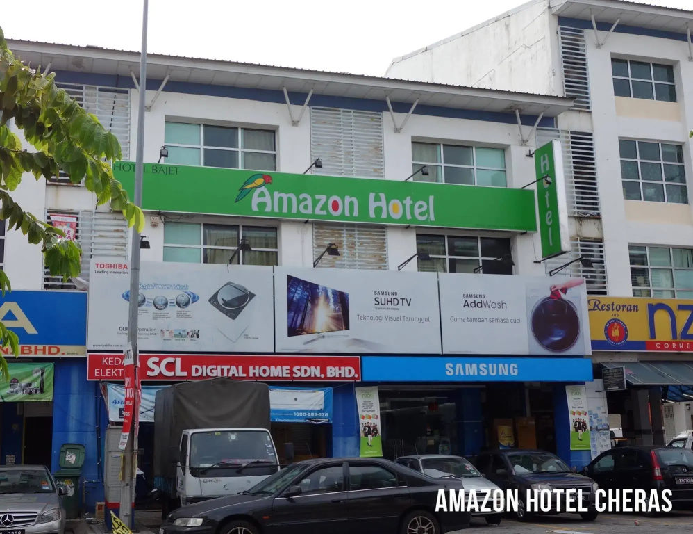 Amazon Hotel Cheras