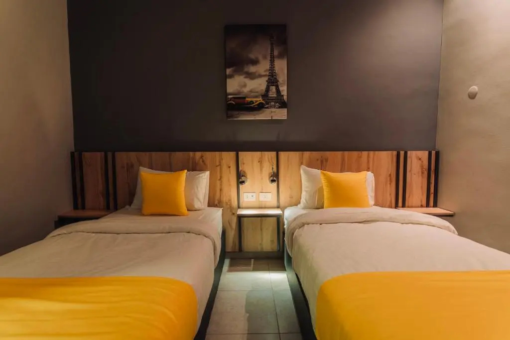 Standard Double room (twin beds)