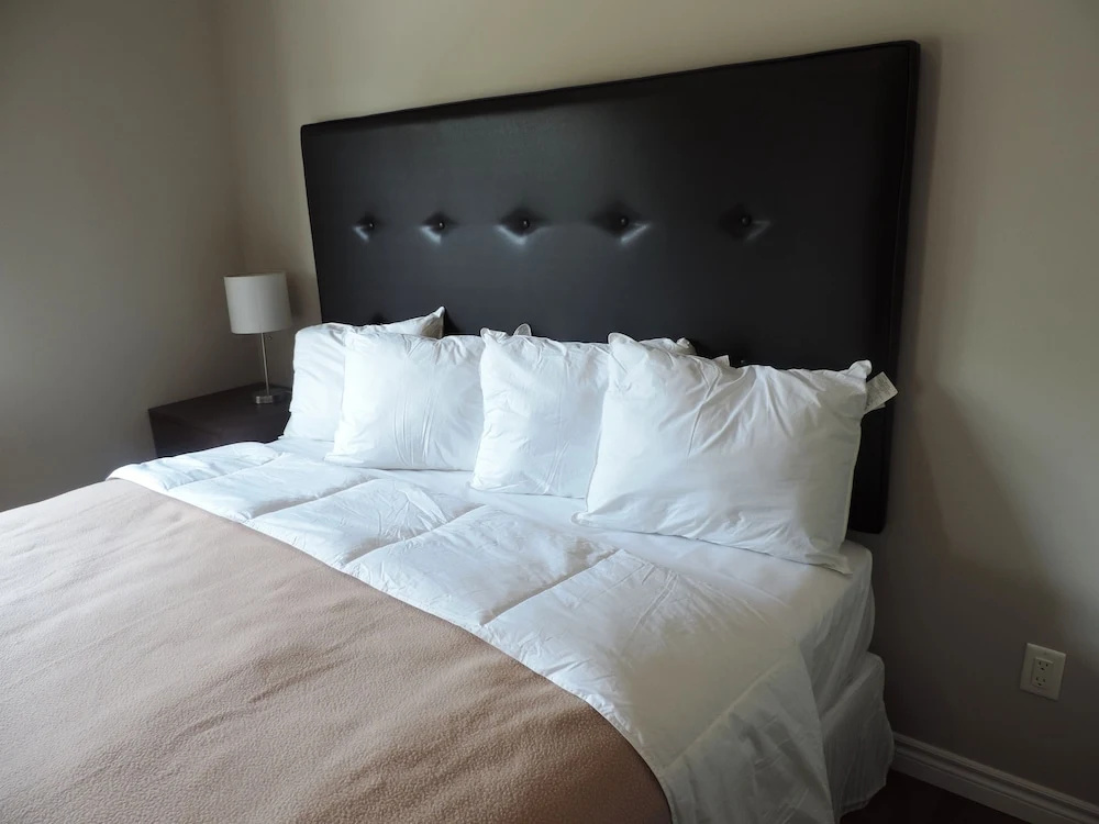 Wasaga Riverdocks Hotel Suites - Chambres
