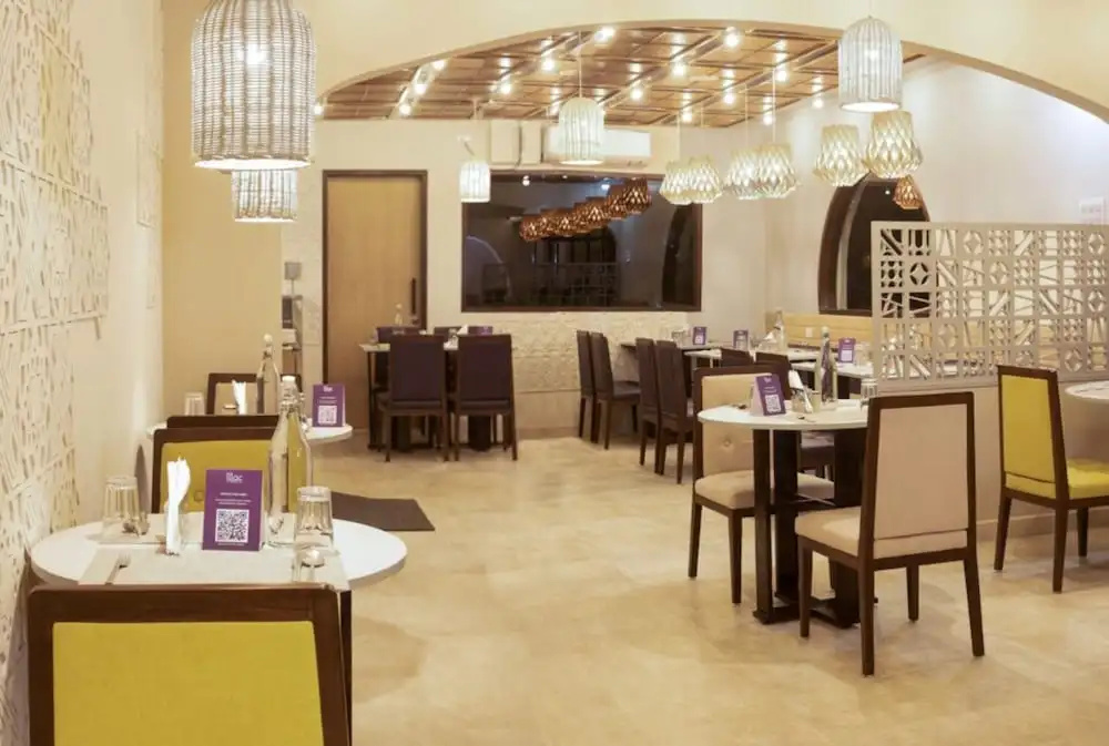 Food & Beverage