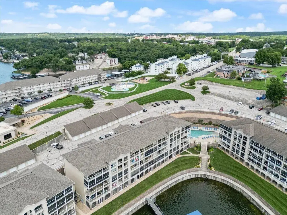 Lands End Condo With Amazing Main Channel Views, 2 Pools, Playground & Boat Slip