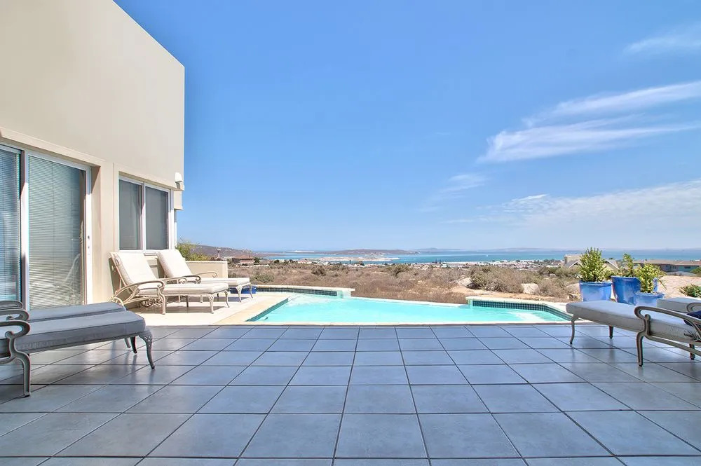 At The Rocks - фото 17