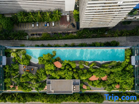 1BR City View | Sky Pool + Sauna | Rama 9 Bangkok
