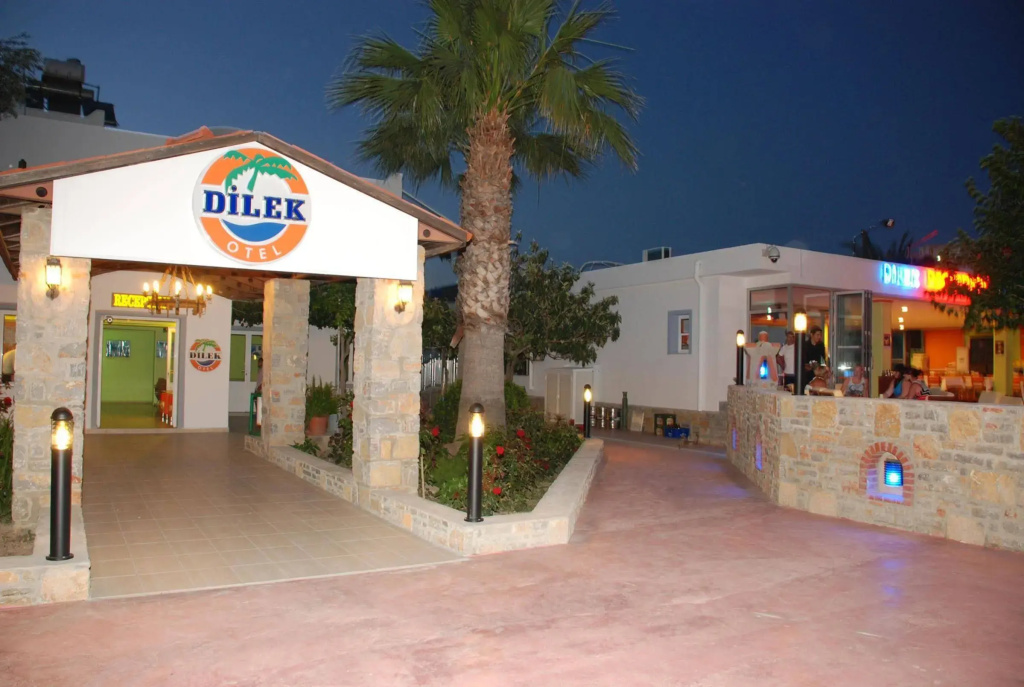 Hotel photo 12