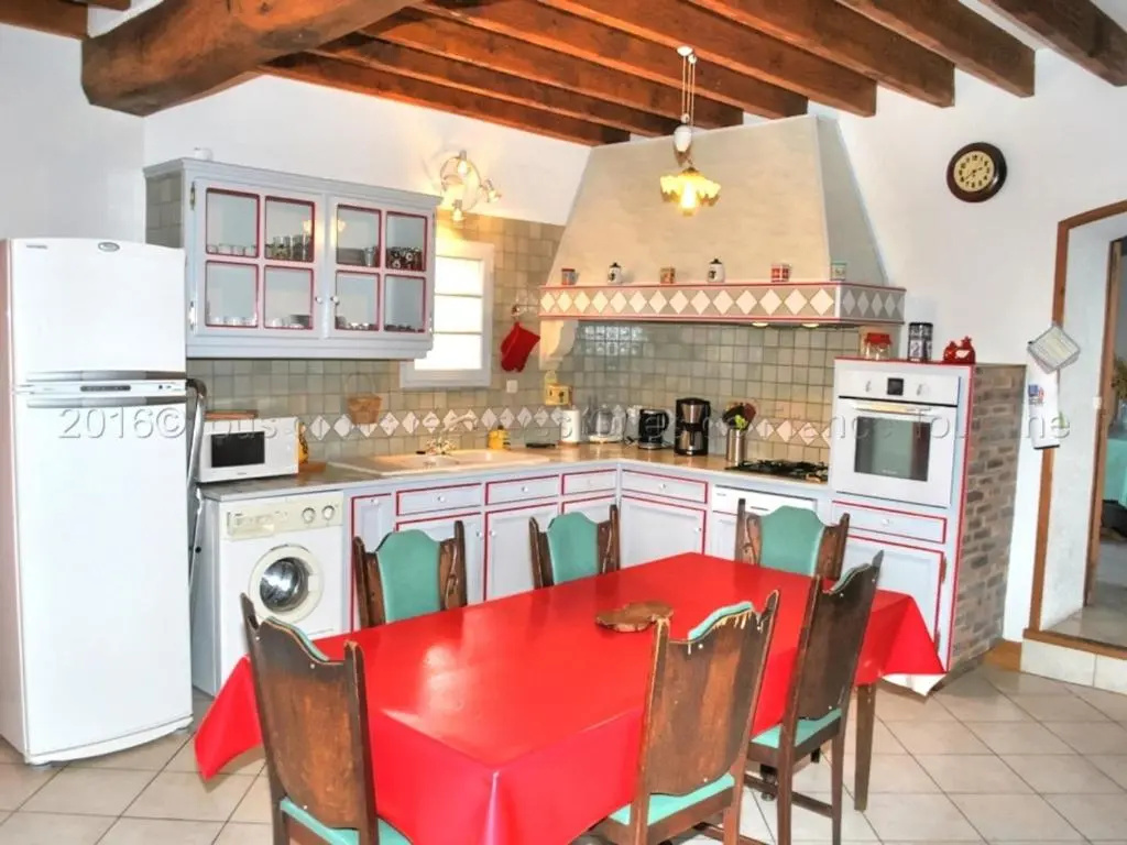 Afficher la photo 8 — Gîte Nouans-les-Fontaines, 6 pièces, 12 personnes - FR-1-381-406