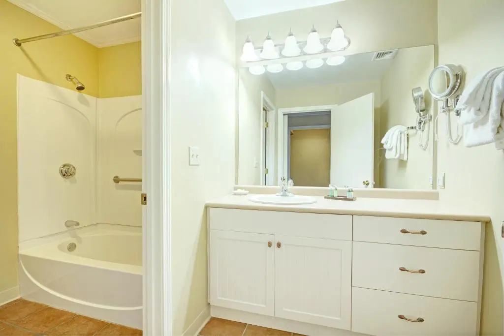 Wyndham Newport Overlook - Chambres