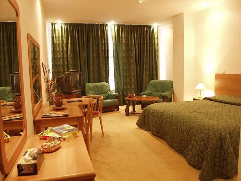 Queen Vera Hotel - Général