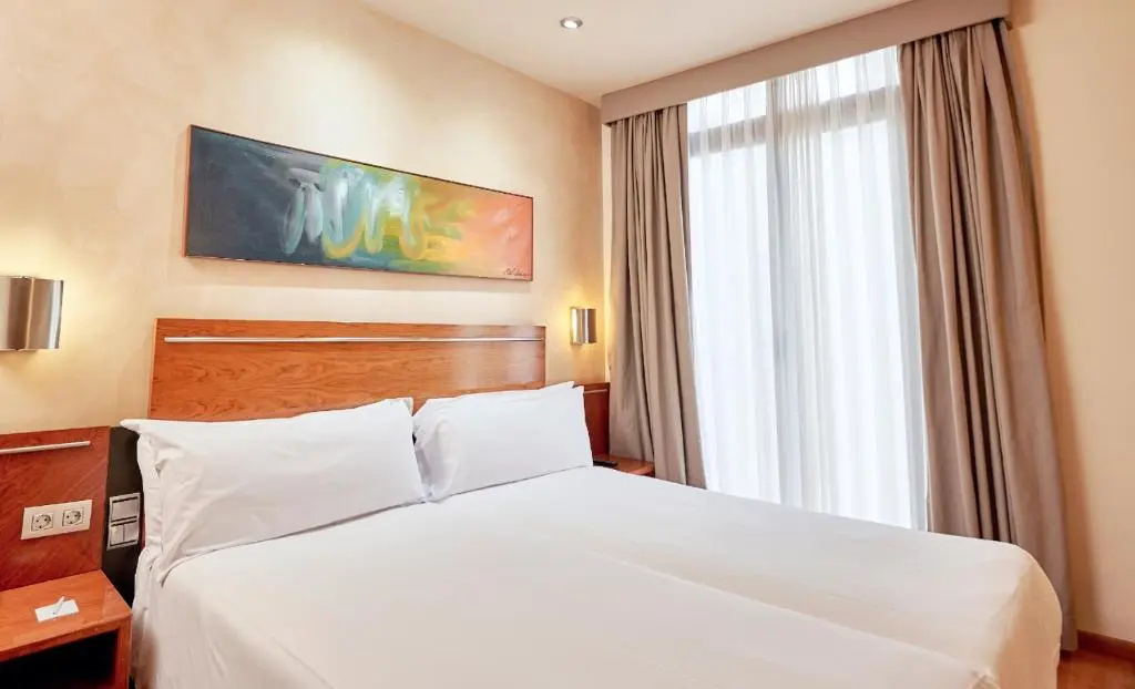 Hotel Garbi Millenni - Chambres
