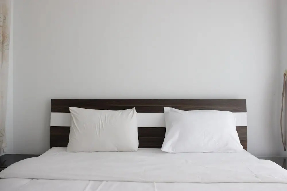 Pleasant 1BR Apartment with Sofa Bed at Dago Suites